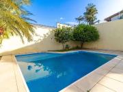 Casa / Sobrado para Venda em São Luís/MA Calhau 5 Quartos