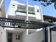 Casa / Sobrado para Venda em São Paulo/SP Água Fria 3...