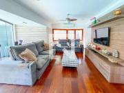 Casa / Sobrado para Venda em São Paulo/SP Alto de...