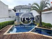 Casa / Sobrado para Venda em São Paulo/SP Bosque da...