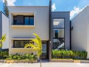 Casa / Sobrado para Venda em São Paulo/SP Campo Belo 4...