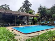 Casa / Sobrado para Venda em São Paulo/SP Interlagos 4...