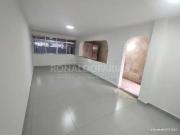 Casa / Sobrado para Venda em São Paulo/SP Interlagos 4...