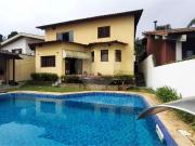 Casa / Sobrado para Venda em São Paulo/SP Interlagos 4...