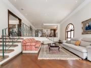 Casa / Sobrado para Venda em São Paulo/SP Jardim dos...