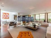 Casa / Sobrado para Venda em São Paulo/SP Jardim Europa...