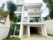 Casa / Sobrado para Venda em São Paulo/SP Jardim Leonor...