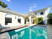 Casa / Sobrado para Venda em São Paulo/SP Morumbi 4 Quartos