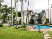 Casa / Sobrado para Venda em São Paulo/SP Morumbi 5 Quartos