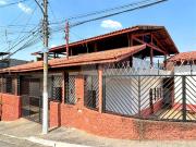 Casa / Sobrado para Venda em São Paulo/SP Tremembé 4 Quartos