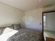 Casa / Sobrado para Venda em São Paulo/SP Tremembé 4 Quartos