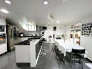 Casa / Sobrado para Venda em São Paulo/SP Tremembé 4 Quartos