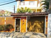 Casa / Sobrado para Venda em São Paulo/SP Tremembé 5 Quartos