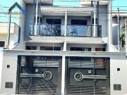 Casa / Sobrado para Venda em São Paulo/SP Vila Carrão 3...