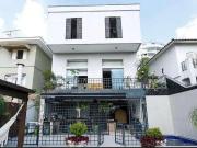 Casa / Sobrado para Venda em São Paulo/SP Vila Sônia 5...