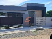 Casa / Sobrado para Venda em São Pedro da Aldeia/RJ...