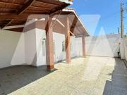 Casa / Sobrado para Venda em São Pedro/SP Centro 3 Quartos