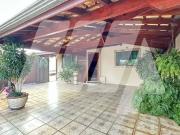 Casa / Sobrado para Venda em São Pedro/SP Centro 3 Quartos