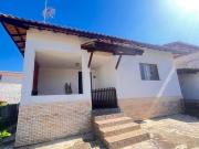 Casa / Sobrado para Venda em São Roque/SP Centro 3 Quartos