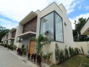 Casa / Sobrado para Venda em São Sebastião/SP Boiçucanga...