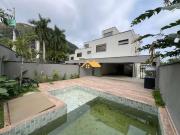 Casa / Sobrado para Venda em São Sebastião/SP Camburi 4...