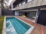Casa / Sobrado para Venda em São Sebastião/SP Camburi 4...