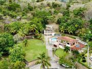 Casa / Sobrado para Venda em São Sebastião/SP Praia do...