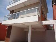 Casa / Sobrado para Venda em São Vicente/SP Catiapoa 3...