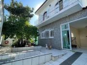 Casa / Sobrado para Venda em São Vicente/SP Catiapoa 3...