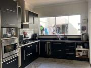 Casa / Sobrado para Venda em Salto/SP Jardim Celani 3...