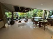Casa / Sobrado para Venda em Salvador/BA Alphaville I 4...