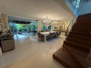 Casa / Sobrado para Venda em Salvador/BA Alphaville I 4...