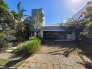 Casa / Sobrado para Venda em Salvador/BA Alphaville I 5...