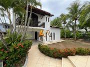 Casa / Sobrado para Venda em Salvador/BA Piatã 3 Quartos