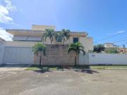 Casa / Sobrado para Venda em Salvador/BA Piatã 4 Quartos