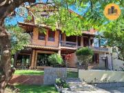 Casa / Sobrado para Venda em Salvador/BA Piatã 5 Quartos