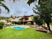 Casa / Sobrado para Venda em Salvador/BA Piatã 5 Quartos