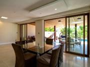 Casa / Sobrado para Venda em Salvador/BA Pituaçu 4 Quartos