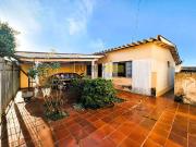 Casa / Sobrado para Venda em Santa Bárbara...