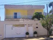 Casa / Sobrado para Venda em Santa Bárbara...