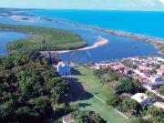 Casa / Sobrado para Venda em Santa Cruz Cabrália/BA...