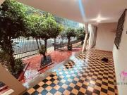 Casa / Sobrado para Venda em Santa Cruz da Conceição/SP...