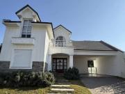 Casa / Sobrado para Venda em Santa Cruz do Sul/RS...