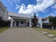 Casa / Sobrado para Venda em Santa Cruz do Sul/RS...