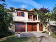 Casa / Sobrado para Venda em Santa Cruz do Sul/RS Santo...