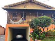 Casa / Sobrado para Venda em Santa Luzia/MG Centro 4 Quartos