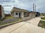 Casa / Sobrado para Venda em Santa Maria/RS Camobi 2 Quartos