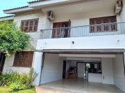 Casa / Sobrado para Venda em Santa Maria/RS Camobi 4 Quartos