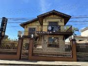 Casa / Sobrado para Venda em Santa Maria/RS Centro 5 Quartos