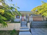 Casa / Sobrado para Venda em Santa Maria/RS Chácara das...